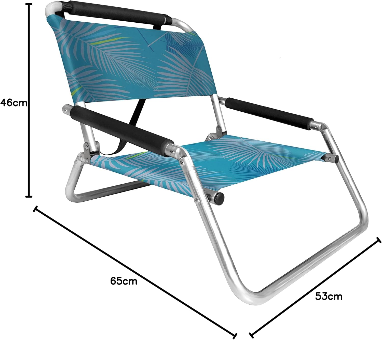 Lightweight foldable beach chair in {color} with water-resistant polyester fabric and shoulder strap, compact design โ view 3
