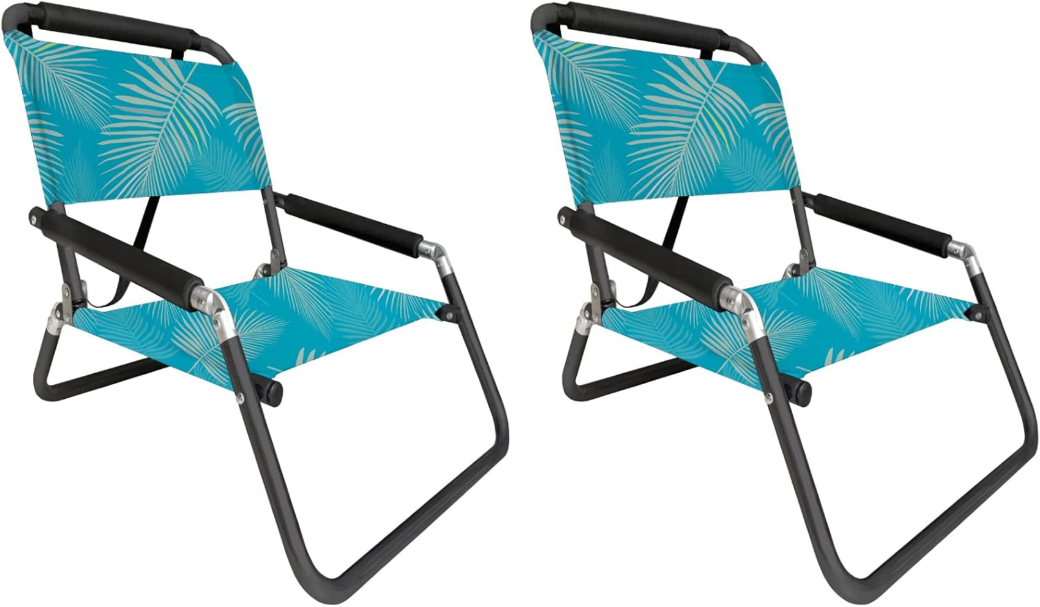 Lightweight foldable beach chair in {color} with water-resistant polyester fabric and shoulder strap, compact design โ view 4